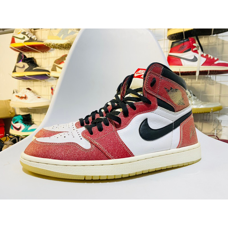 Nike air jordan 1 thropy room