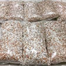

remukan cangkang telur ayam aslli