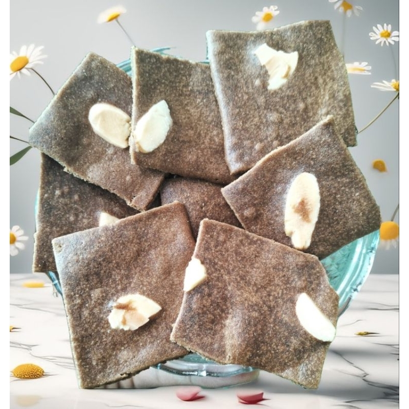 

PROMO BROWNIS Krispi Blueberry / Brownis Chips / Brownis Kering / Keripik Brownis Blueberry 500 gr dan 1 kg