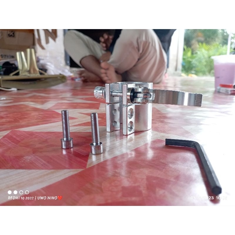 Klem galah sawit samlee