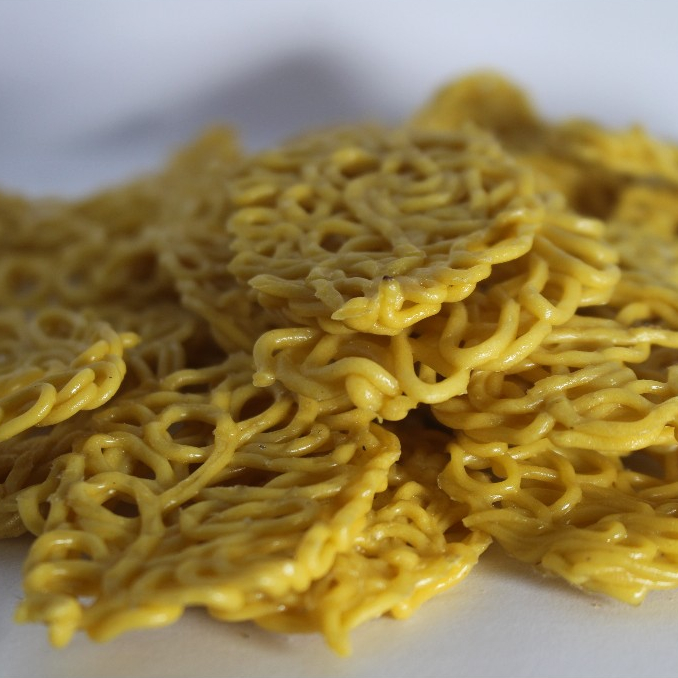 

Kerupuk Mentah RASA BAWANG UYEL Enak Gurih