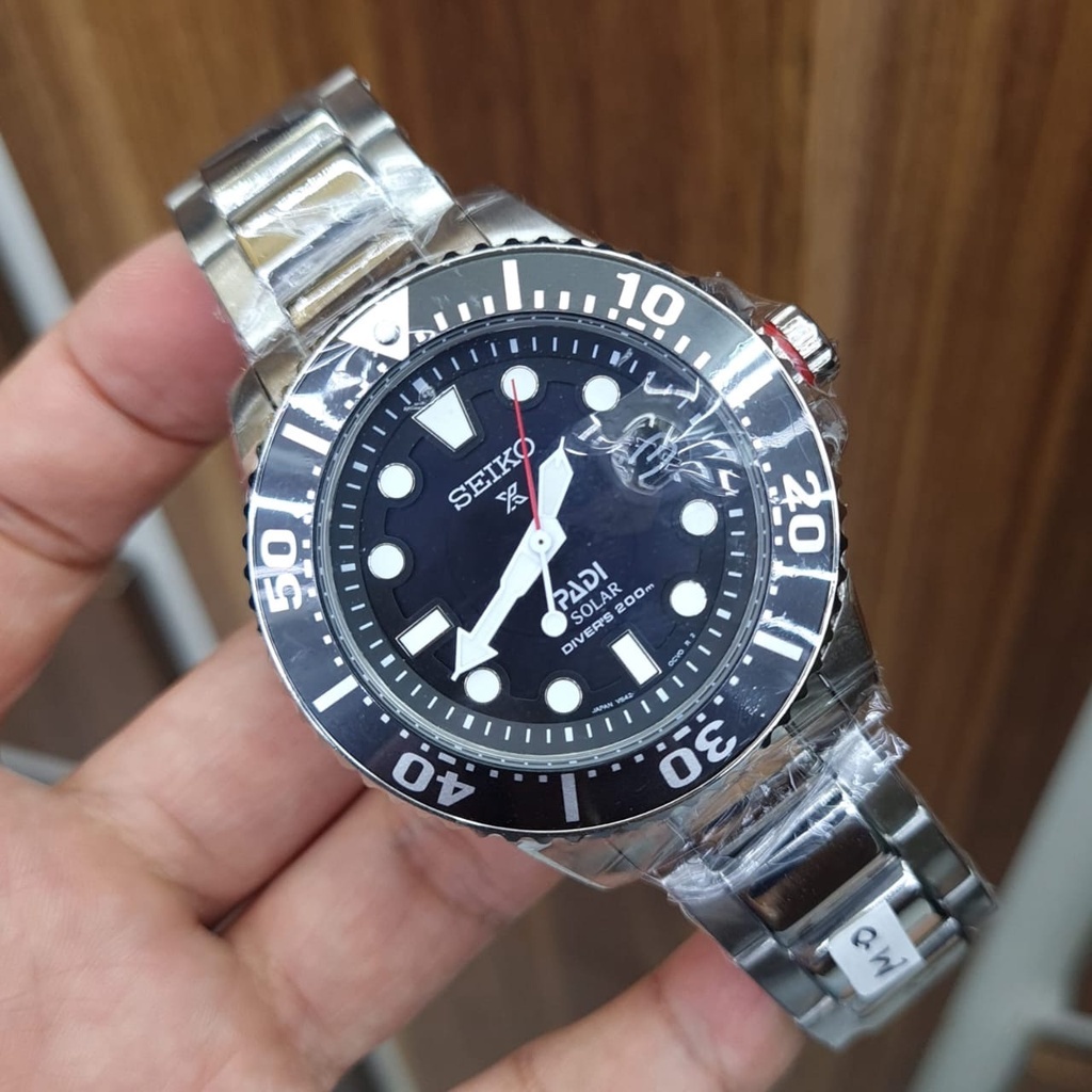 Jam Tangan Pria Seiko PADI Solar Diver's Black Dial Stainless