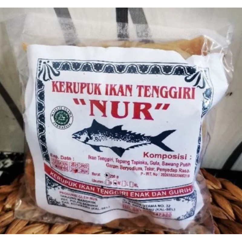

KERUPUK IKAN TENGGIRI