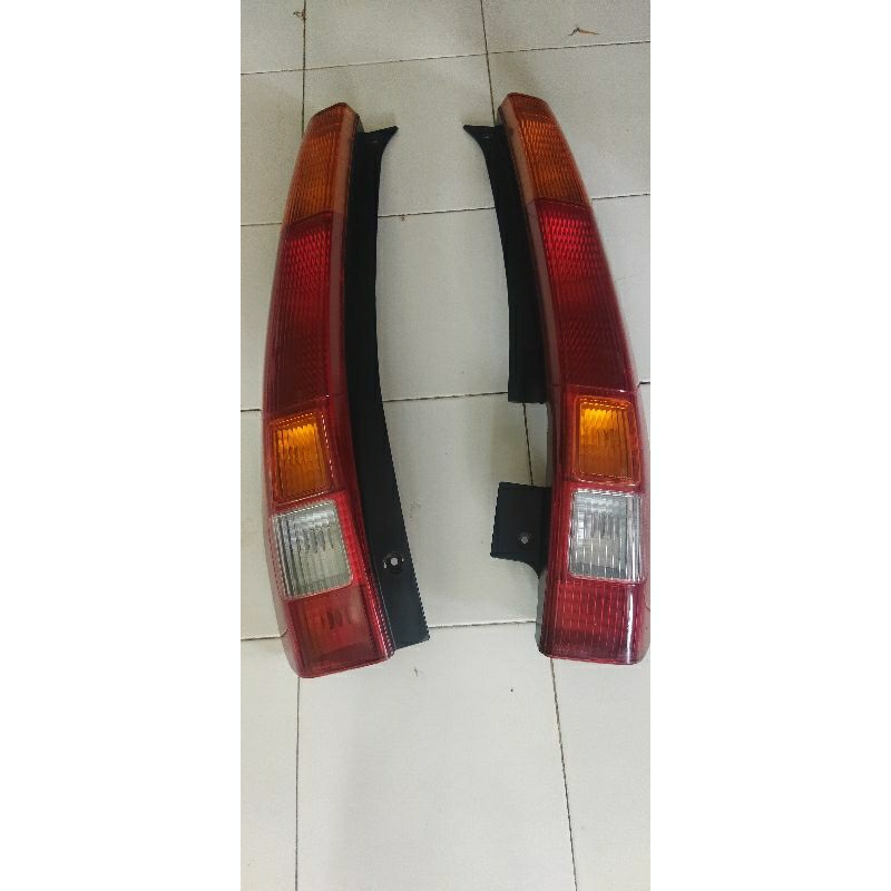 stoplamp lampu belakang crv gen2 2002 2003 2004 original