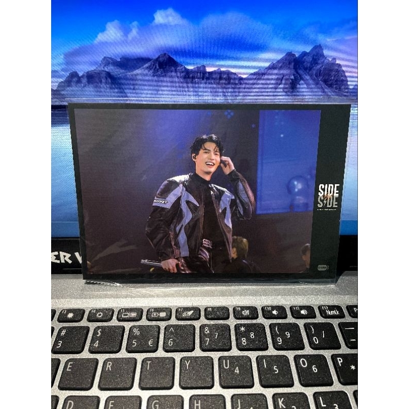 Postcard Win Metawin Side by Side Bright Win Concert