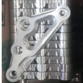 Kupingan Lampu Depan CNC Kupingan Headlamp Depan CNC