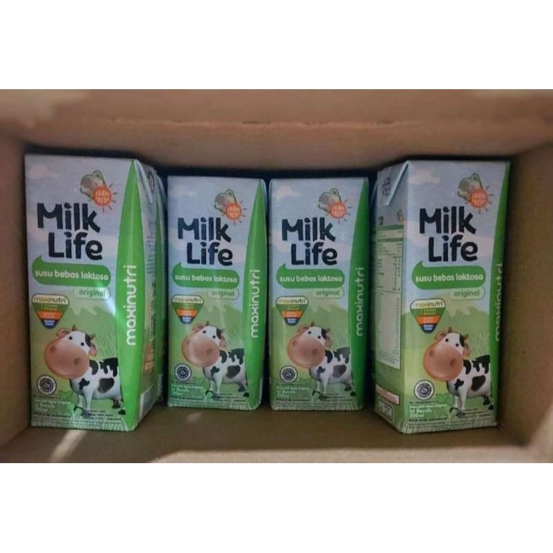 

Milklife free laktose susu uht bebas laktosa 200ml 1 paket isi 8pcs