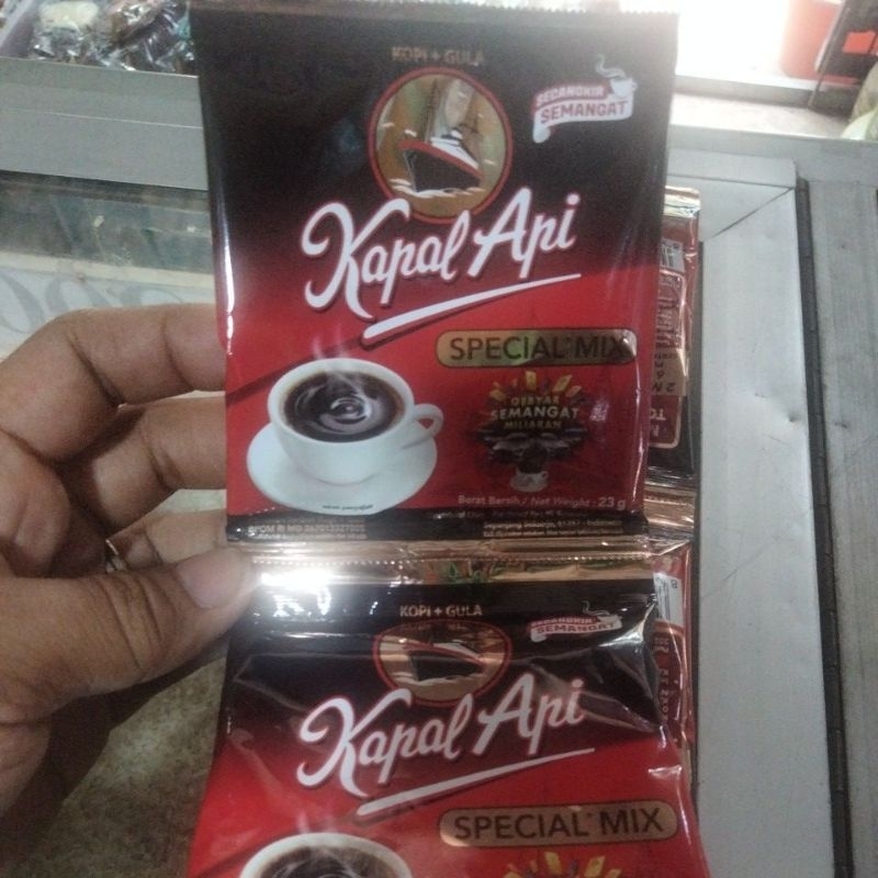 

kapal api special mix
