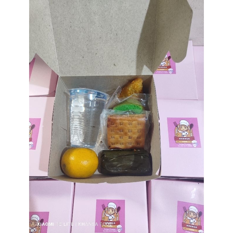 

Snack Box Premium By Khansa Food