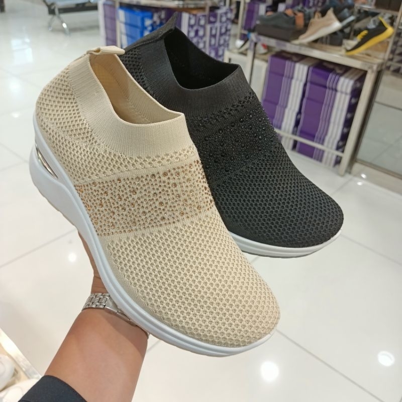 LAVIOLA sepatu wanita slip on bahan rajut size 36-40