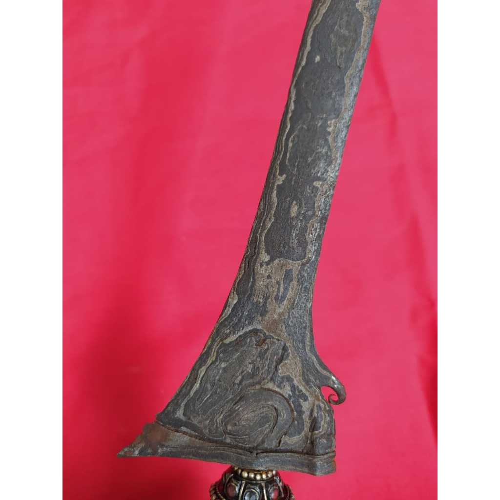 Keris sempaner Pamor dwi warno ( kol buntet + wengkon)