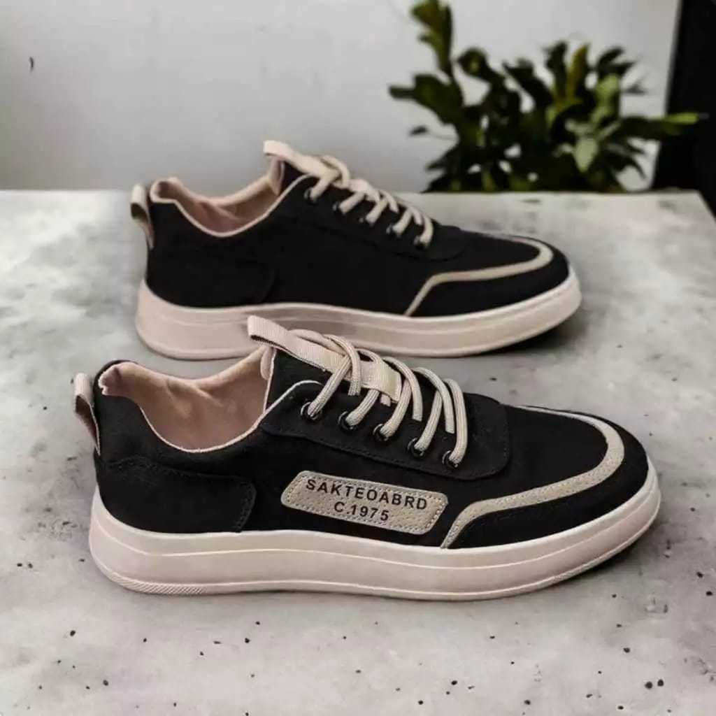 Sepatu Pria Sneakers Casual Sepatu Tali Fashion
