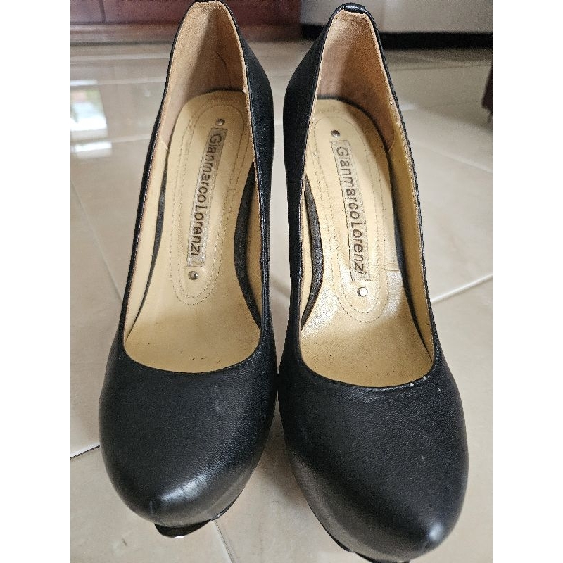 preloved gianmarco lorenzi black high heel