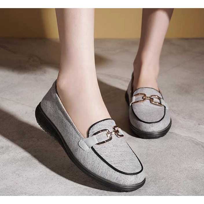 Sepatu Wanita Import Tipe 1024