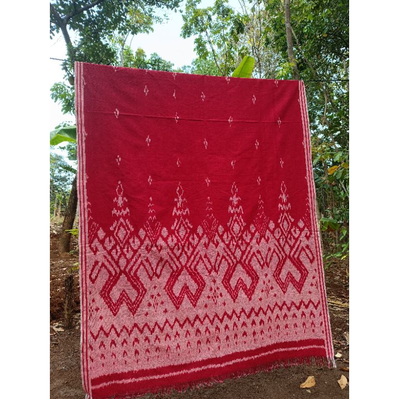 Kain tenun Blanket Toraja merah polos new