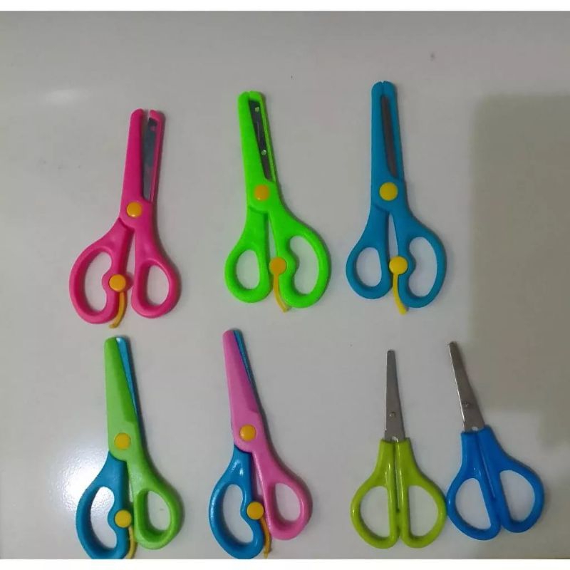 

gunting untuk anak