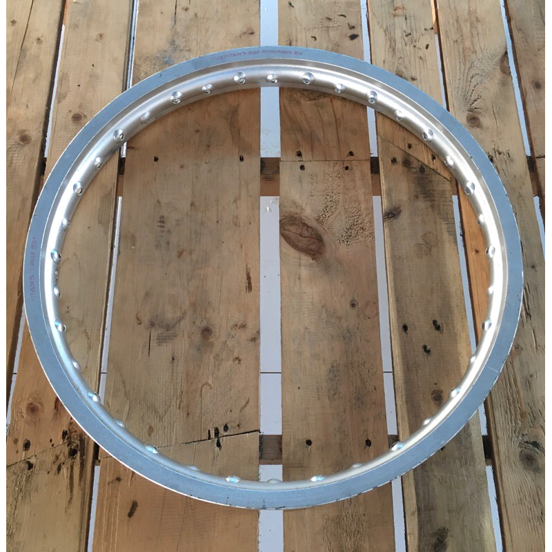 velg titans ring 18 ukuran 160