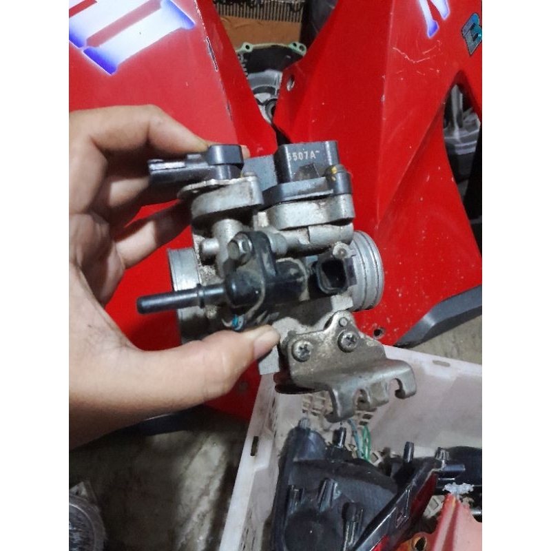 TB trotle body CBR 150R K45A pnp cb150r old K15
