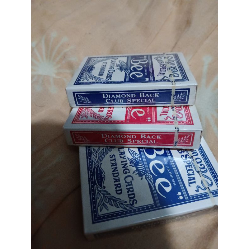 playing card original bee