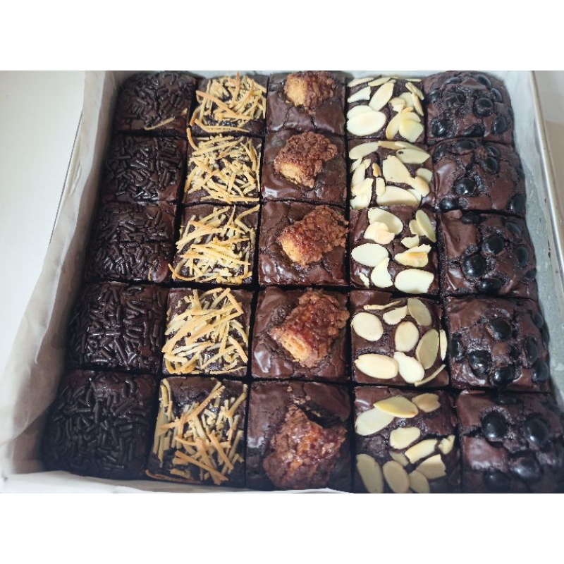 

Fudgy brownies 5 toping