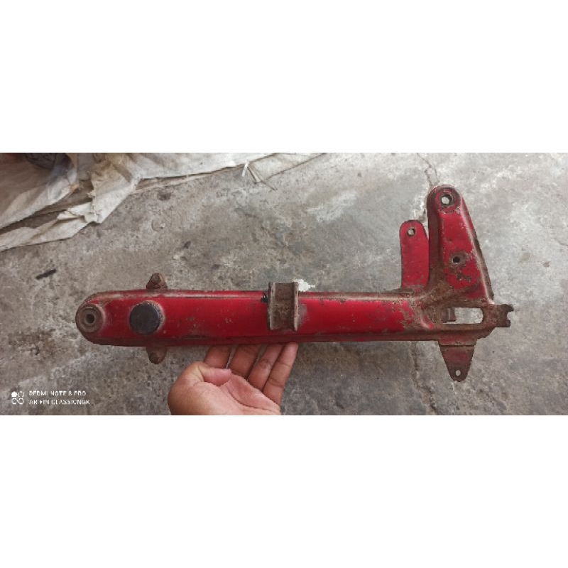 Arm supit lengan ayun Honda c700 c800 c50 c70 original bekas