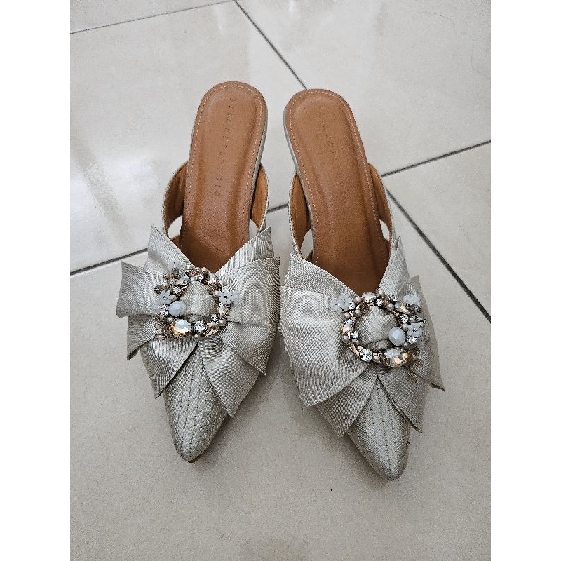 preloved vaia ft dian pelangi
