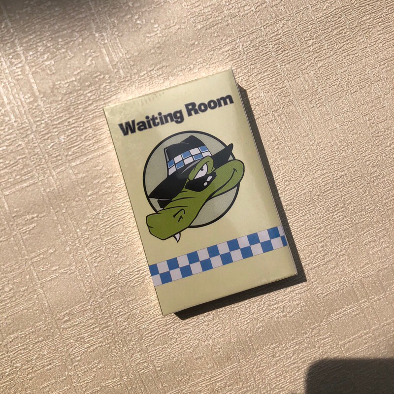 Kaset Waiting Room - Buaya ska