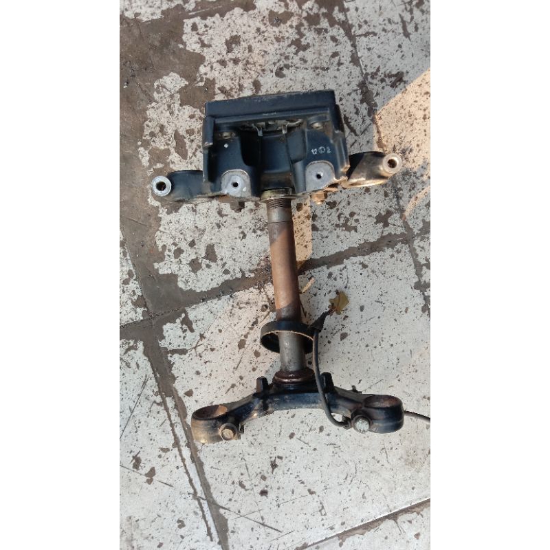 segitiga atas bawah Megapro new cb150r