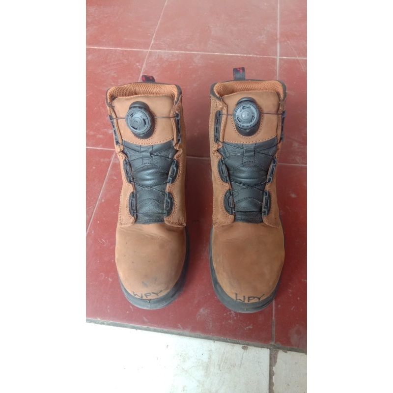 Redwing 4216 BOA size 40