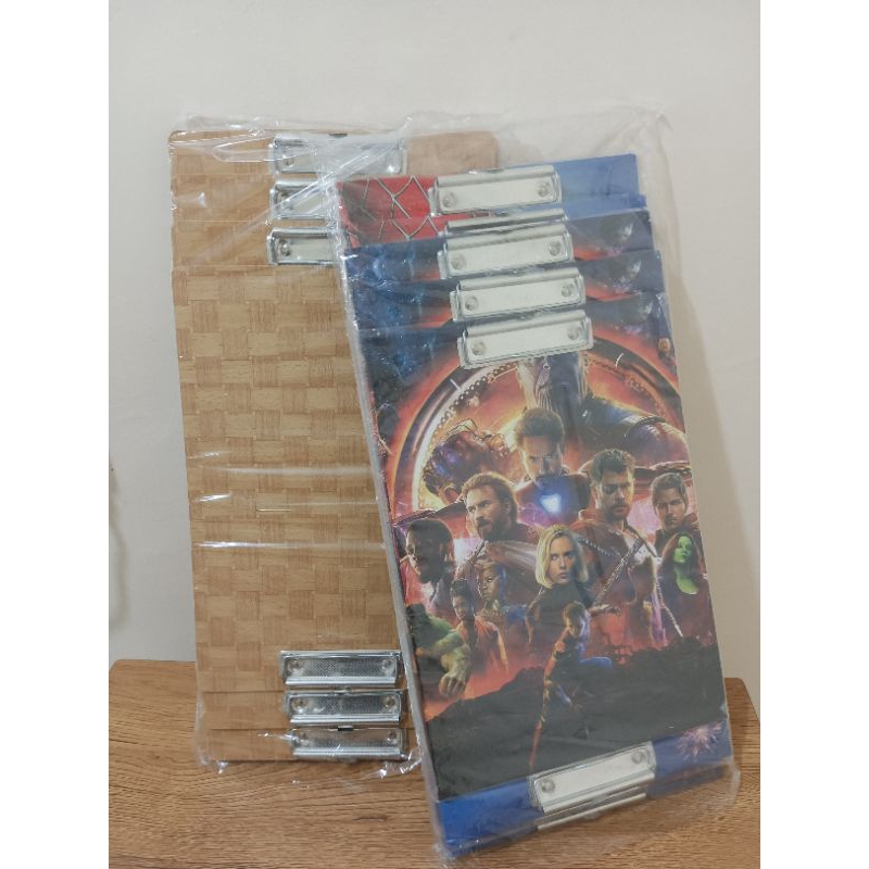 

Papan jalan / Clip Board