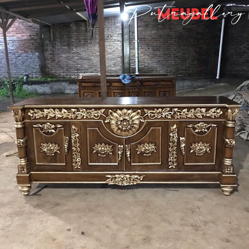 Bufet Meja TV Ukir Rembulan Full Kayu Jati Jepara Finishing Natural Emas