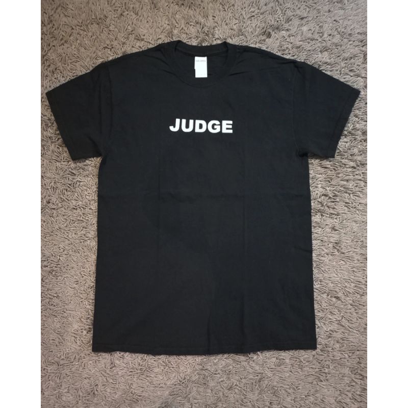 JUDGE - Tag Gildan Heavy Cotton