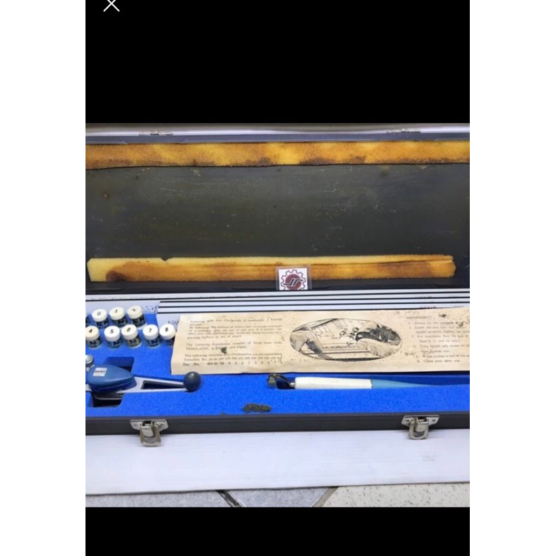 

Lettering set Uchida Kent 9L