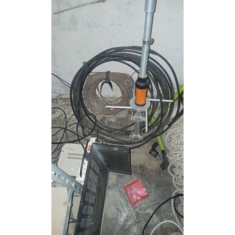 ANTENA OMNI FREKUENSI 330 UHF