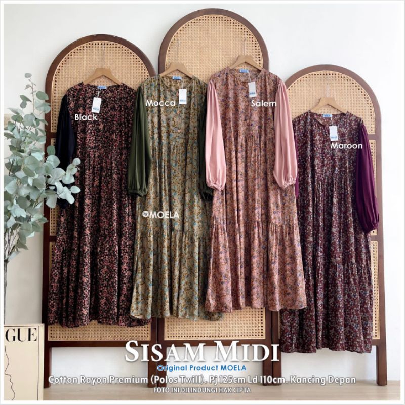 Sisam Midi Dress by Moela