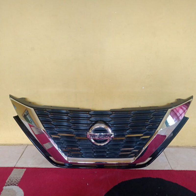 grill Nissan Livina 2019 2020 2021