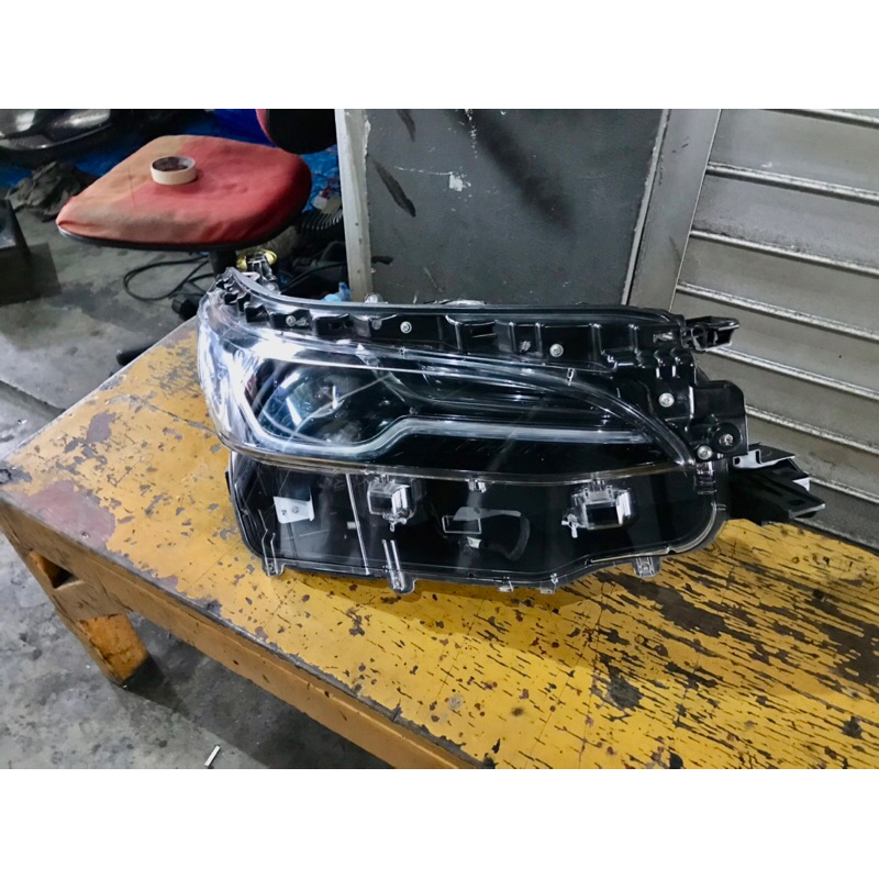 headlamp lampu depan fortuner vrz 2021 2022