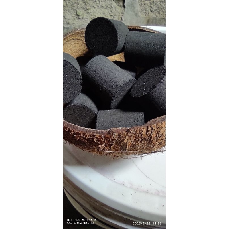 BRIKET ARANG BATOK KELAPA