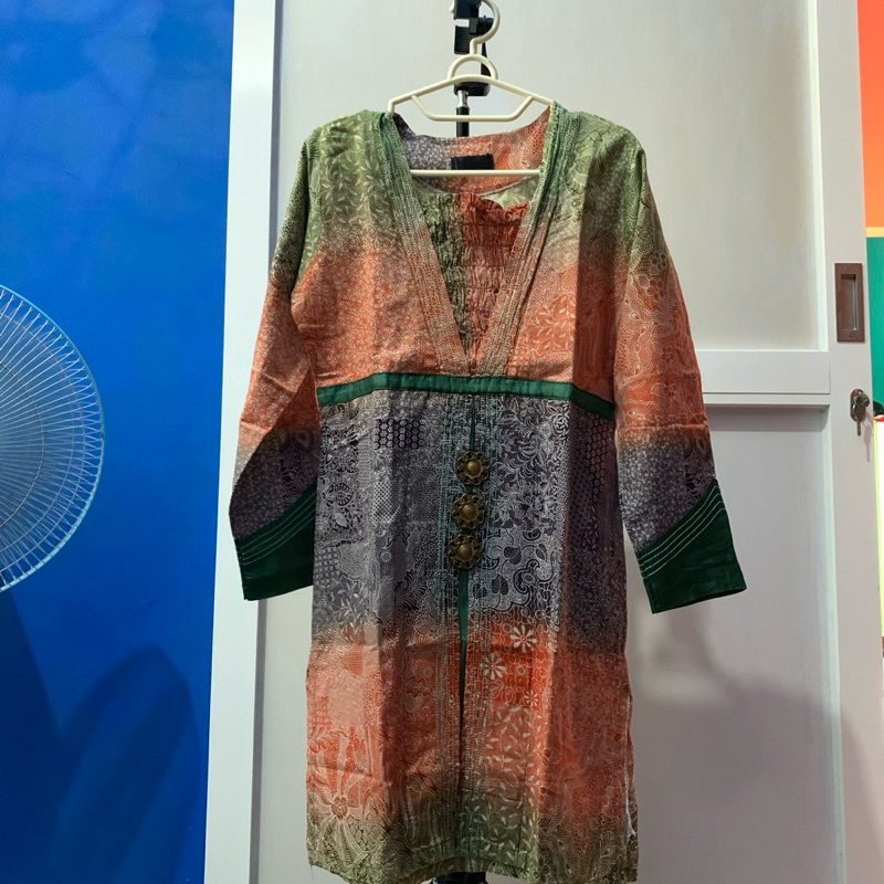 Preloved Tunik Batik