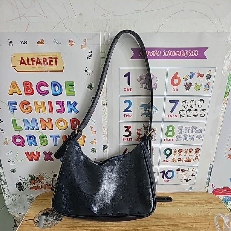 preloved shoulder bag flicka