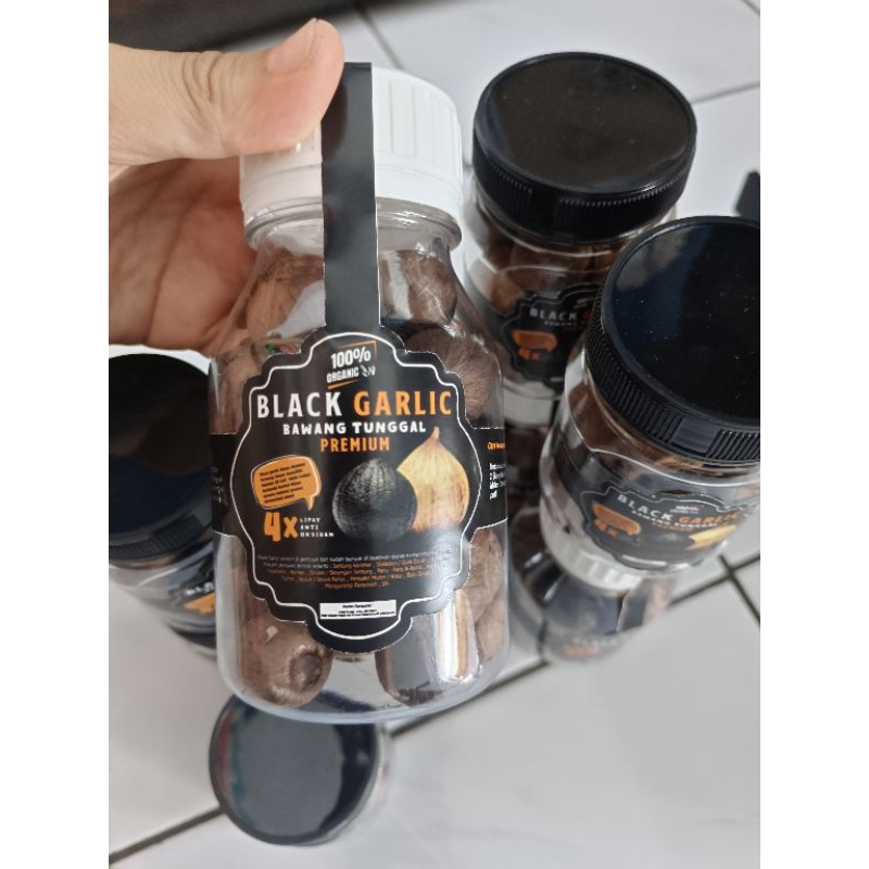 

BAWANG TUNGGAL HITAM / BLACK GARLIC