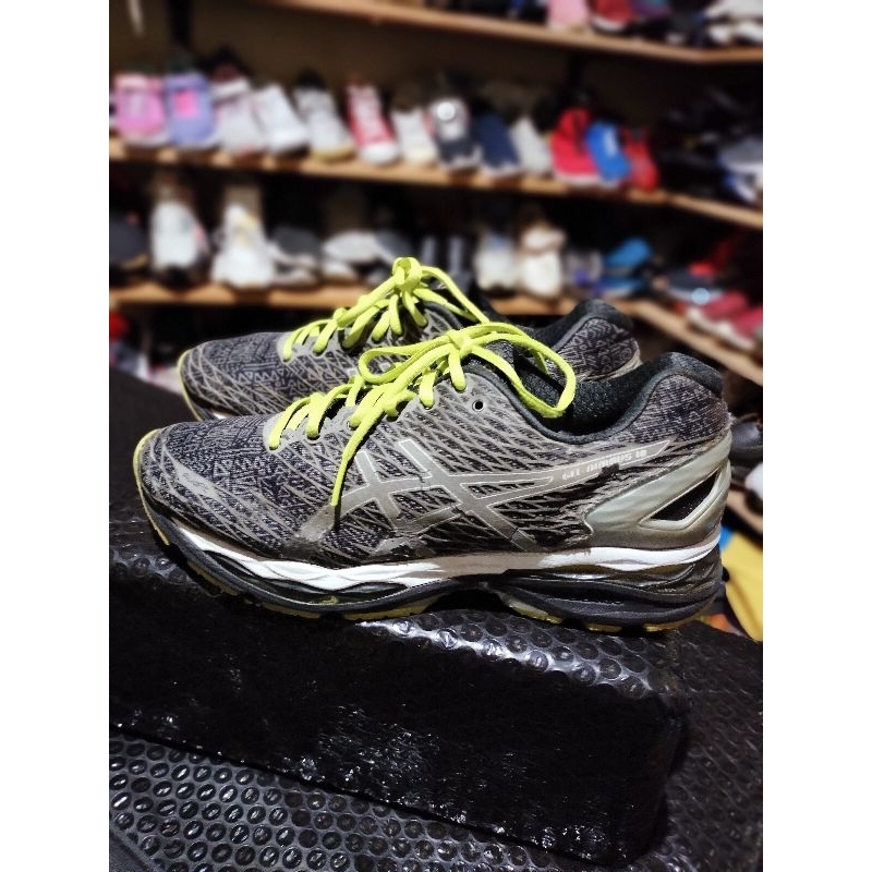 sepatu volly ASICS second