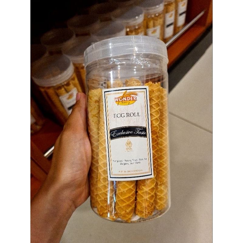 

Egg Roll Original Tanpa Isi Wonder Bakery 200gram - Tabung