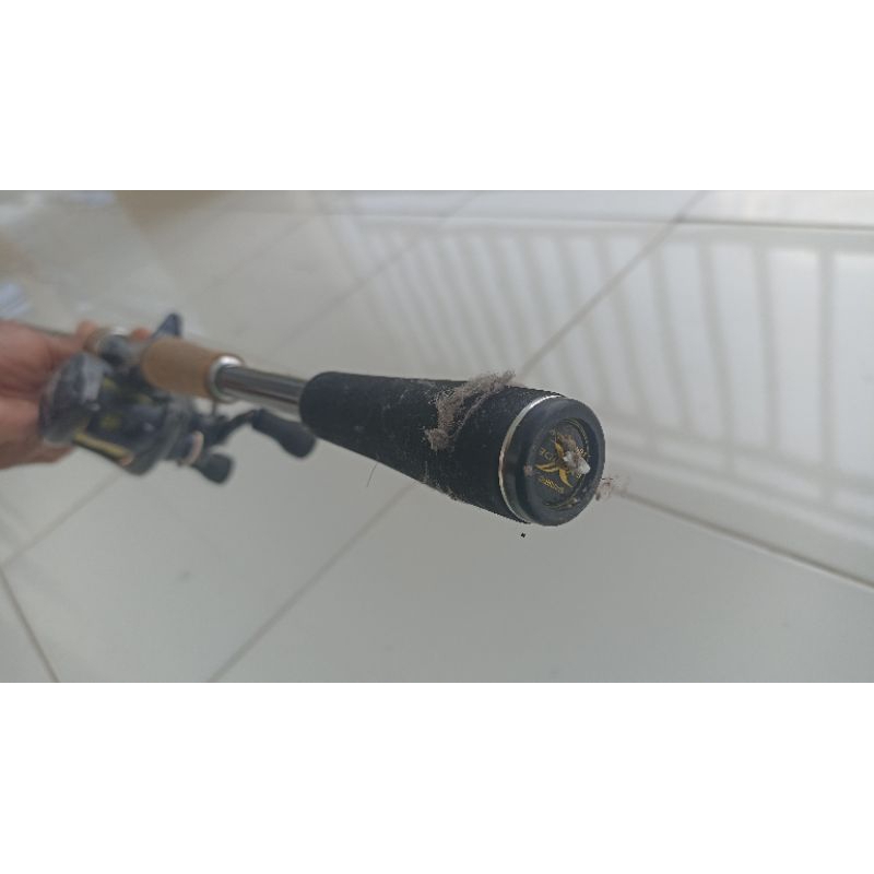 Joran SHIMANO EXPRIDE  BEKAS BAIK 10-20lb tanpa sambungan