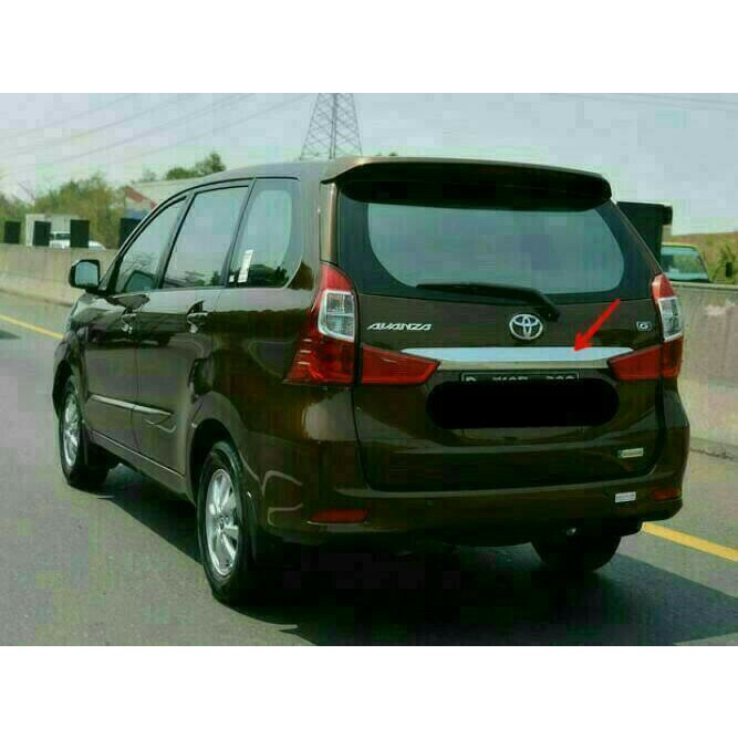 Cover Trunk Lid List Body Belakang Grand Avanza Xenia Veloz 2016-2018