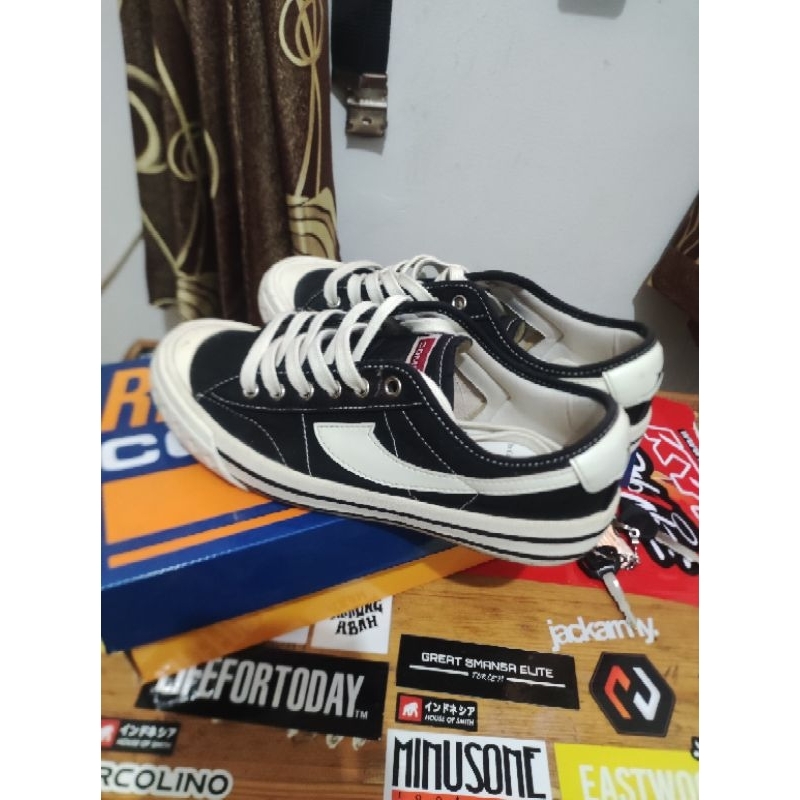 COMPASS RETROGRADE LOW SECOND