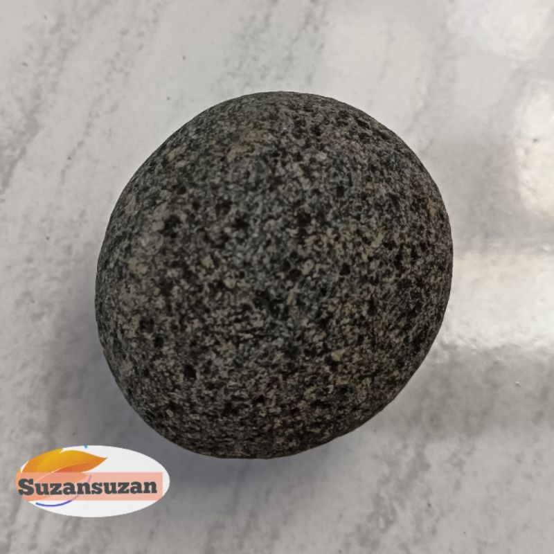 Batu Kali Pembersih Daki