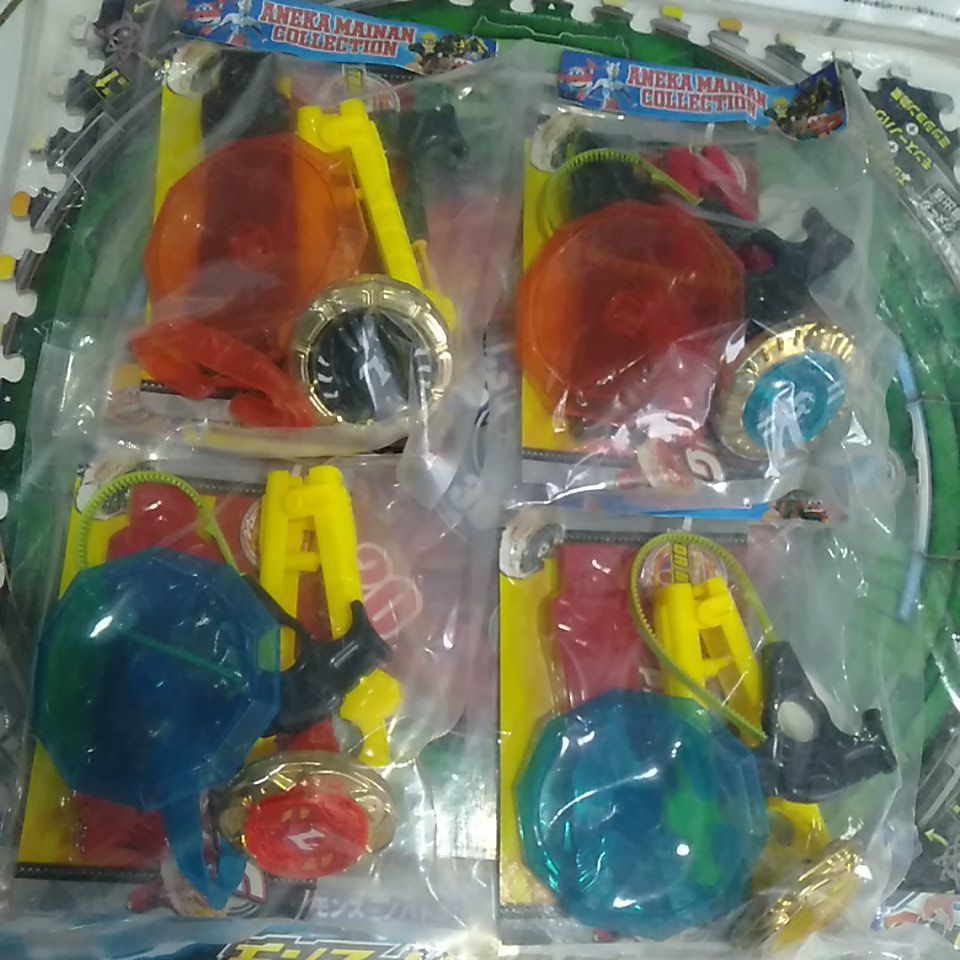 Beyblade topblade Besi Nos loose pack set