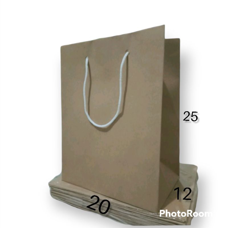 

Paper bag + sablon ukuran 20x12x25,15x25,18x25