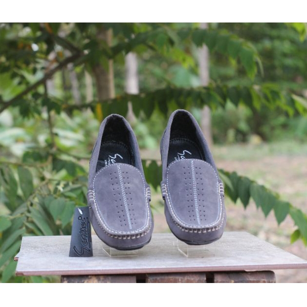 SEPATU MOCCASINS LOAFERS SLIP ON PRIA KEREN MURAH TERBARU 2021 BERKUALITAS